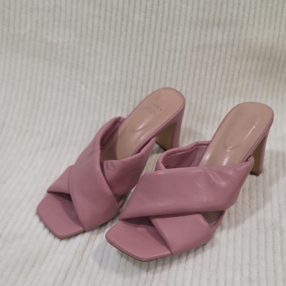 A New Day Women's Clementine Padded Crossband Mule Heels